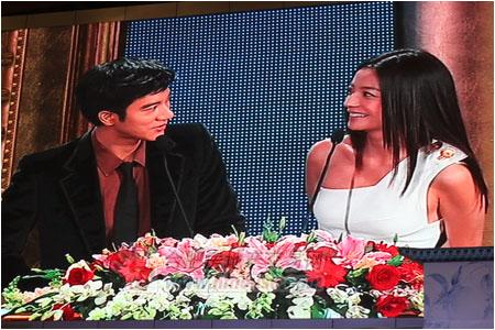 合房網直擊頒獎禮:大片陪跑 金雞獎成冷門獎